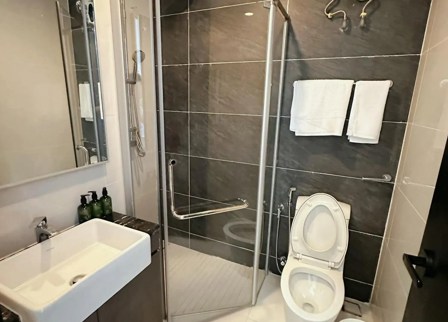 Garden View Family Suite Johor Bahru Appartamento